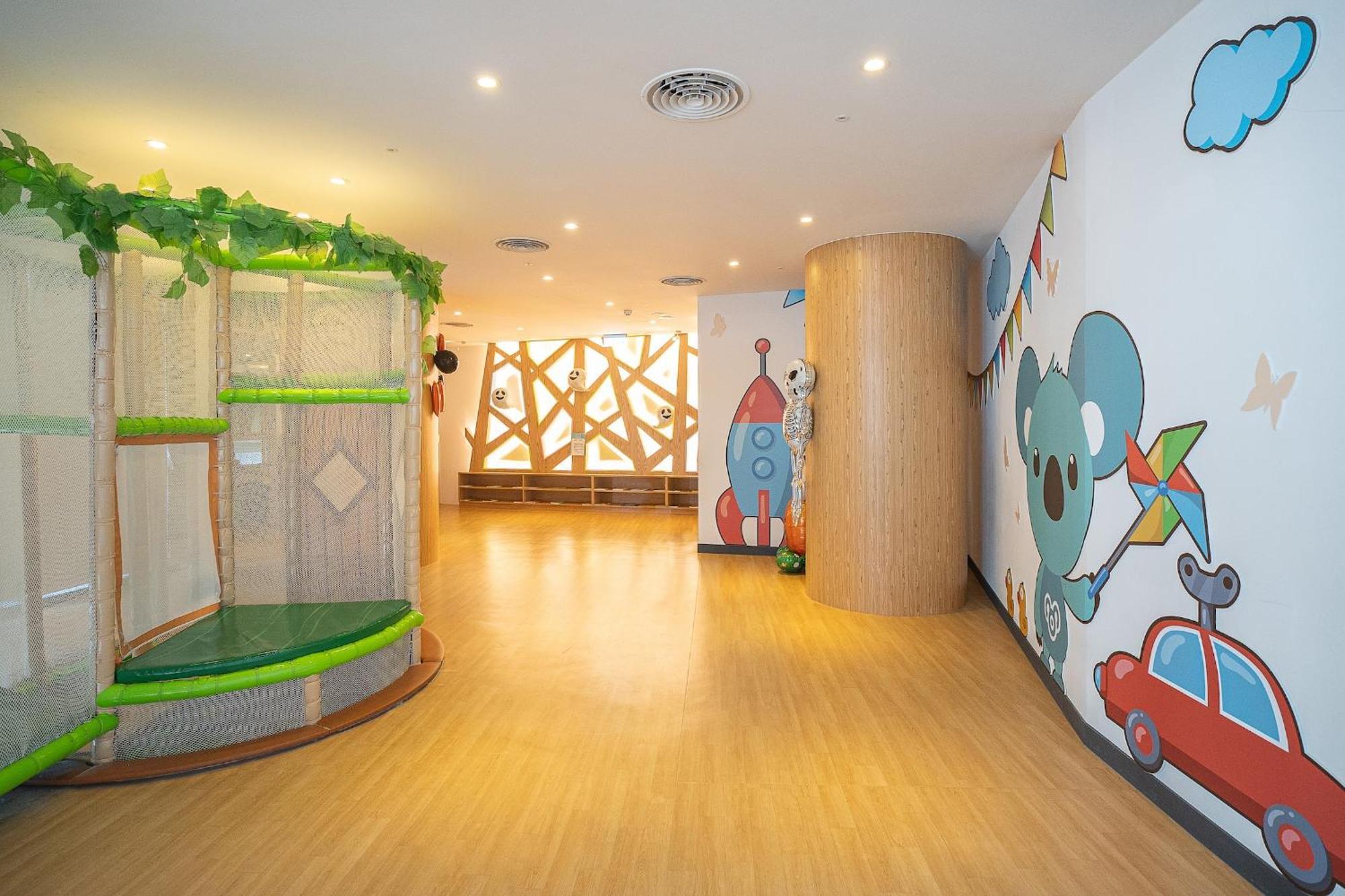 Check Inn Magi Kids Hotel Лодун Экстерьер фото