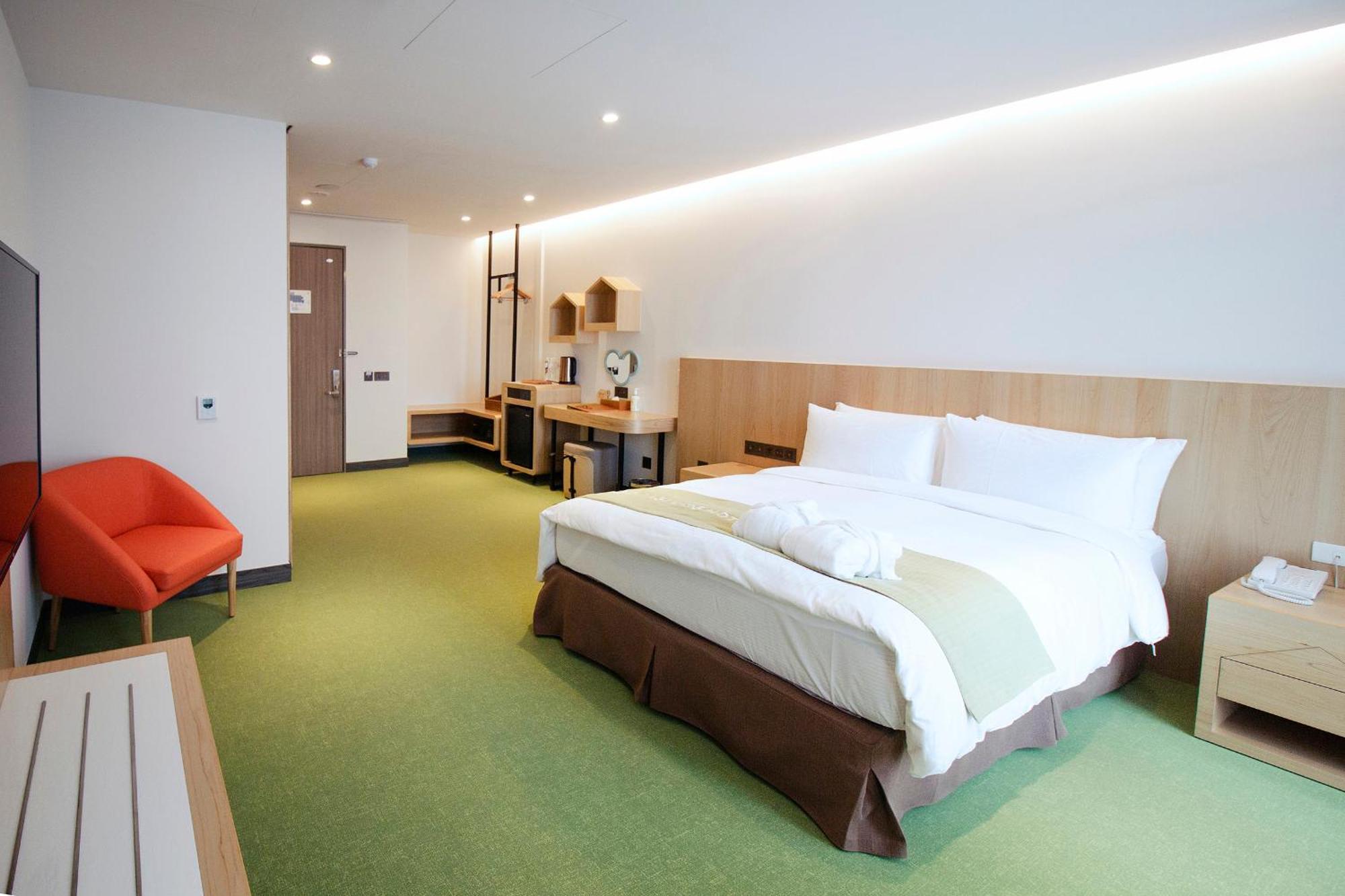 Check Inn Magi Kids Hotel Лодун Экстерьер фото