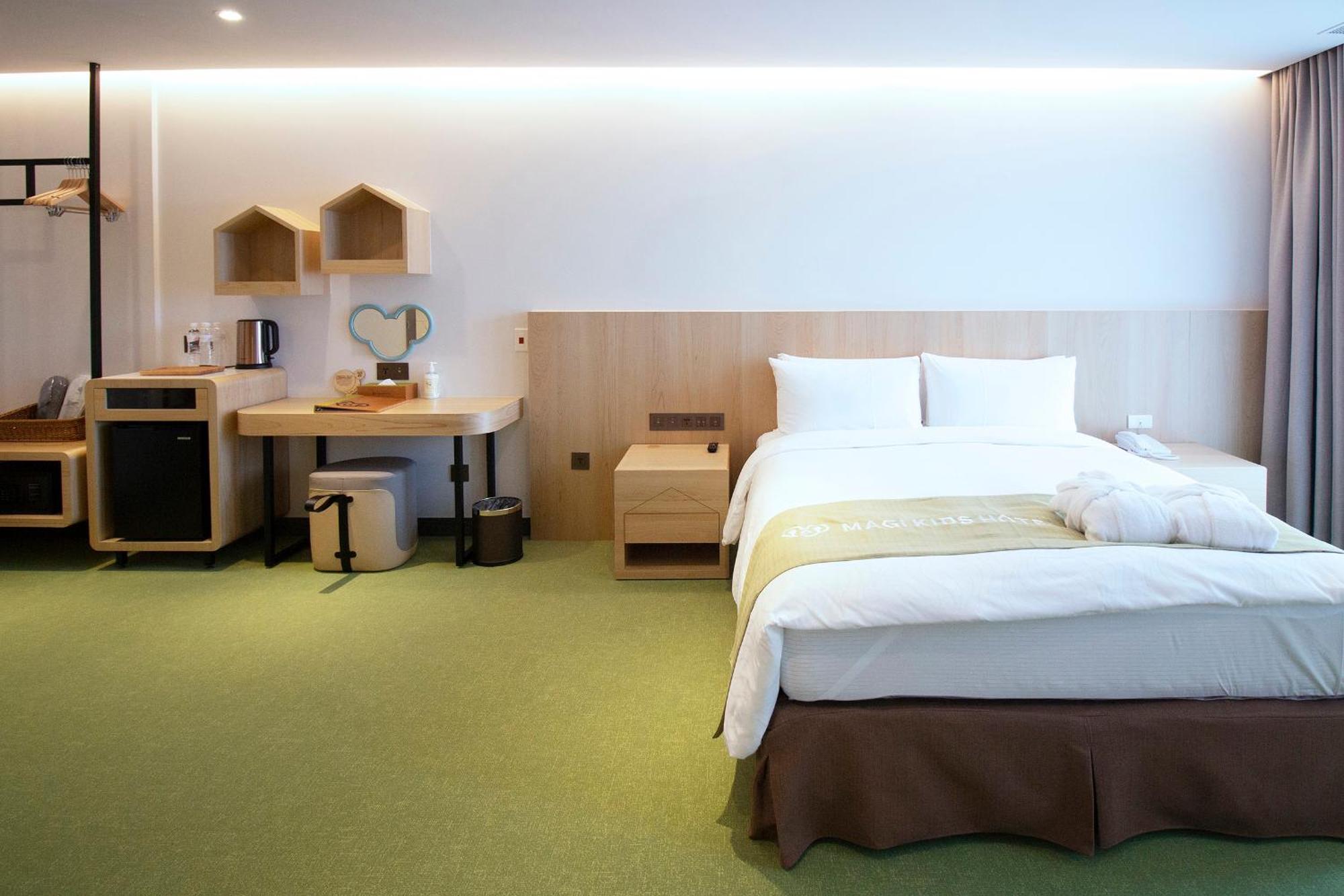 Check Inn Magi Kids Hotel Лодун Номер фото